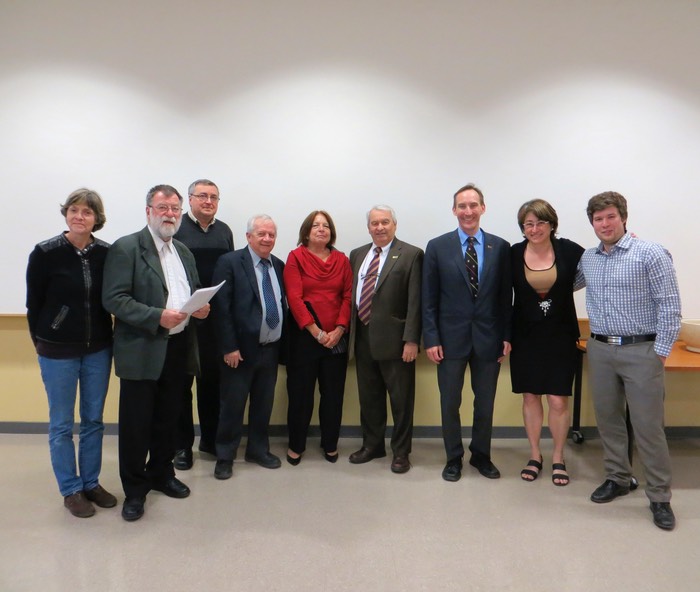 Le CA-Marthe Huot, Yves Garipy, Roger Martel, Jacques Mathieu, Andr Gingras, Gilles Barbeau, Jean Lefebvre, Juliette Delrieu et Louis-Philippe Bgin